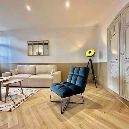 La Maison Des Cours - Wifi - Centre Ville Μουλέν Εξωτερικό φωτογραφία